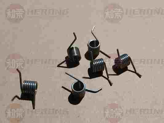 فنر پیچشی سمت راست جدید با کیفیت بالا برای قطعات تعویض دستگاه خودپرداز Hyosung CDU CDU Carriage 1.4+0D10.5*11.2L*7N